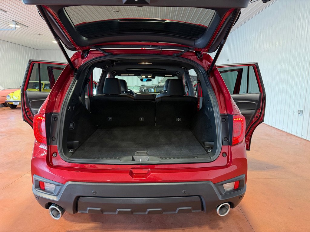 Used 2023 Honda Passport EX-L image 42