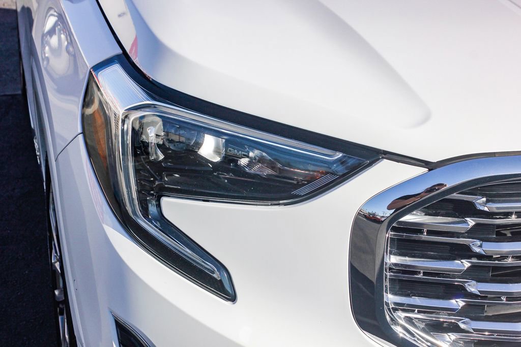 Used 2020 GMC Terrain Denali w/ Denali Premium Package image 5