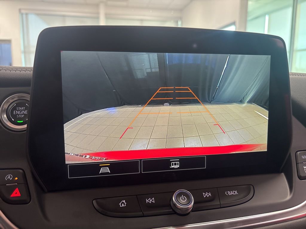 Used 2025 Chevrolet Blazer LT image 24