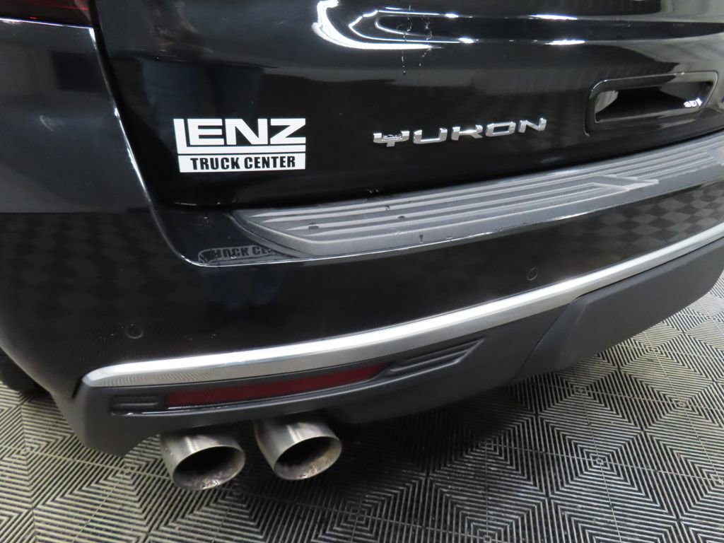 Used 2021 GMC Yukon Denali w/ Denali Premium Package image 48