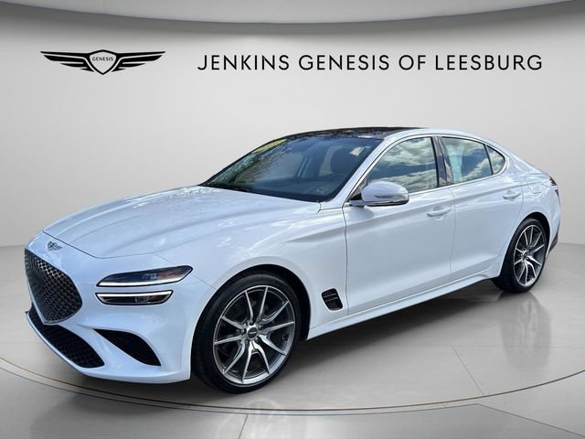 Used 2022 Genesis G70 2.0T w/ Prestige Package RWD image 11