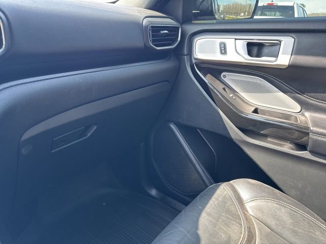 Used 2021 Ford Explorer ST w/ Equipment Group 401A image 24