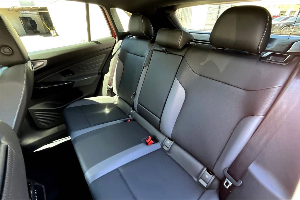 New 2025 Volkswagen ID.4 Pro S Plus image 19