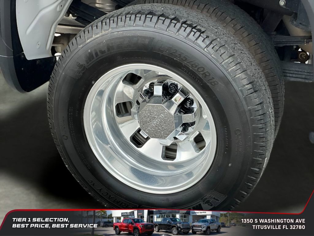 Used 2024 GMC Sierra 3500 Denali Ultimate AWD/4WD image 12