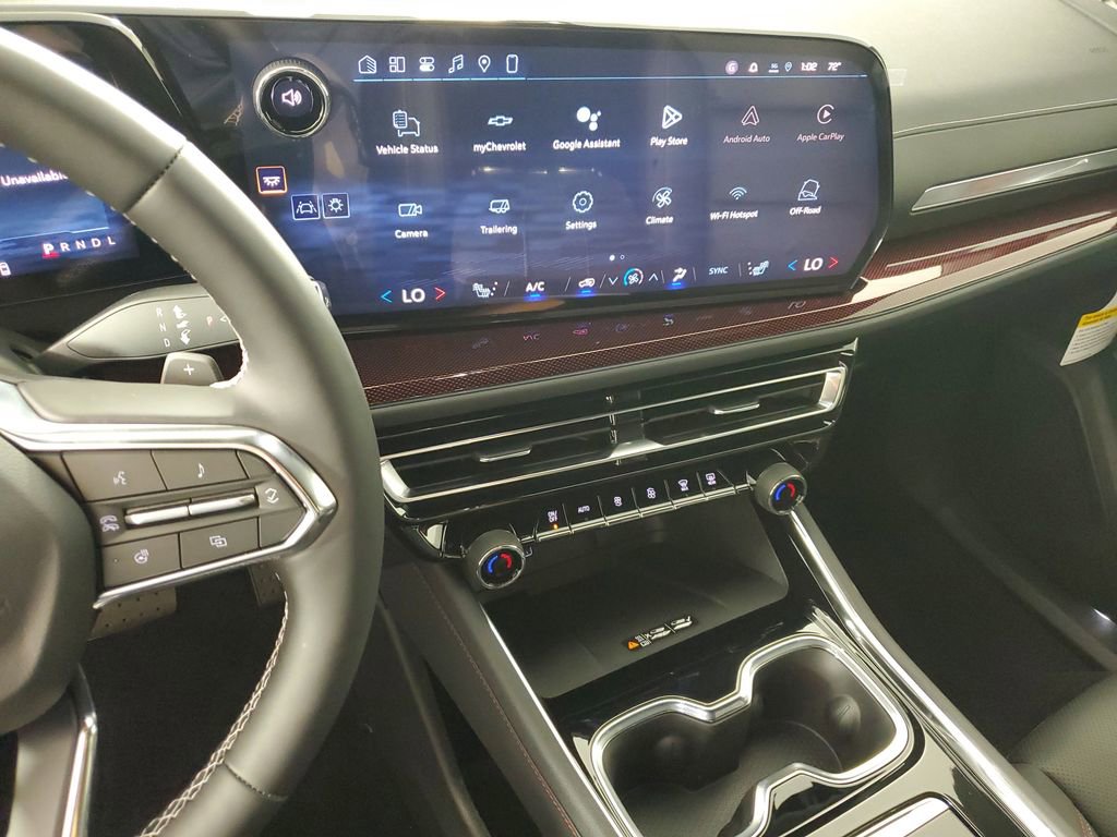 New 2026 Chevrolet Traverse Z71 image 17