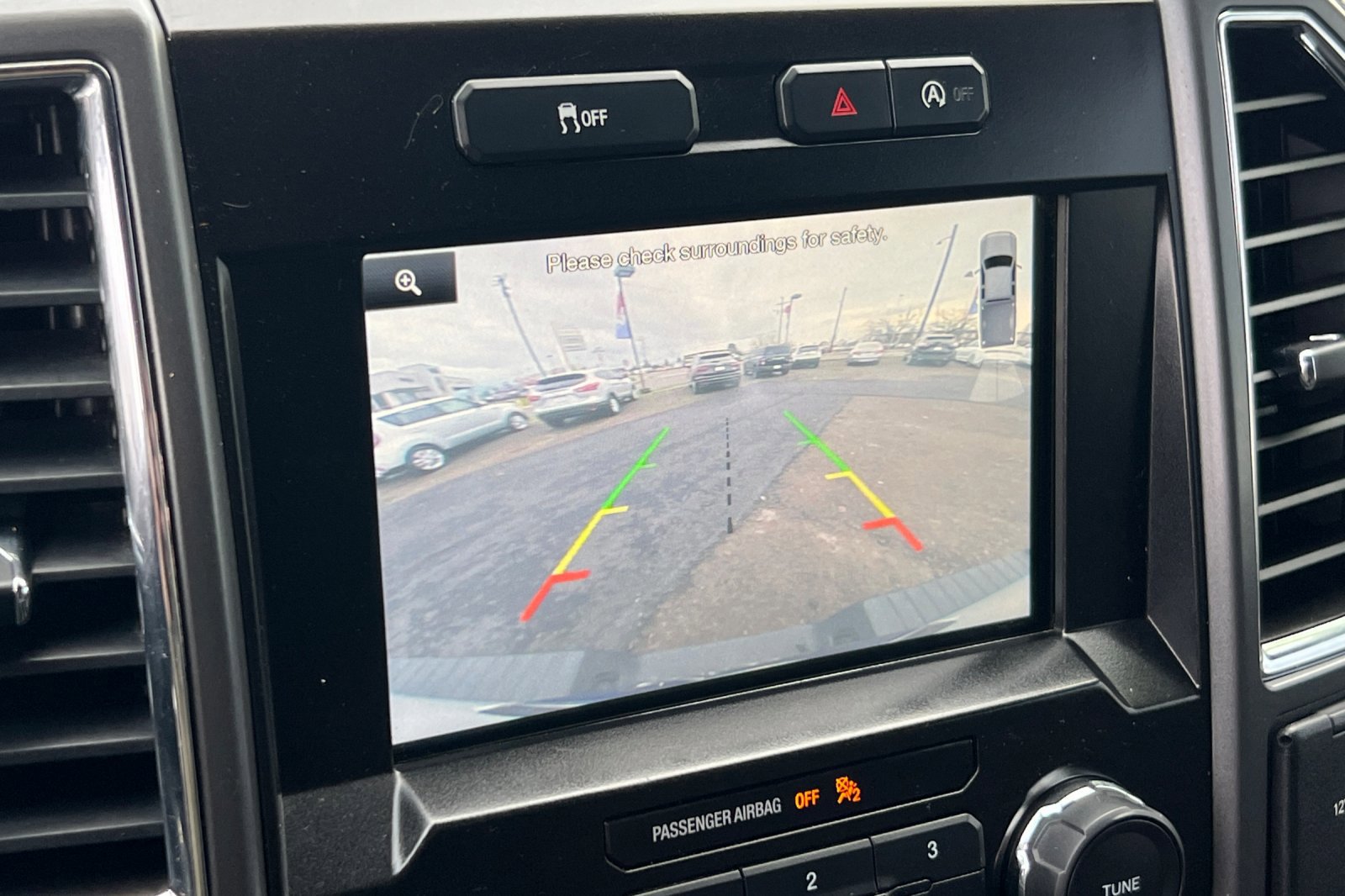 Used 2015 Ford F150 XLT w/ Equipment Group 302A Luxury image 16