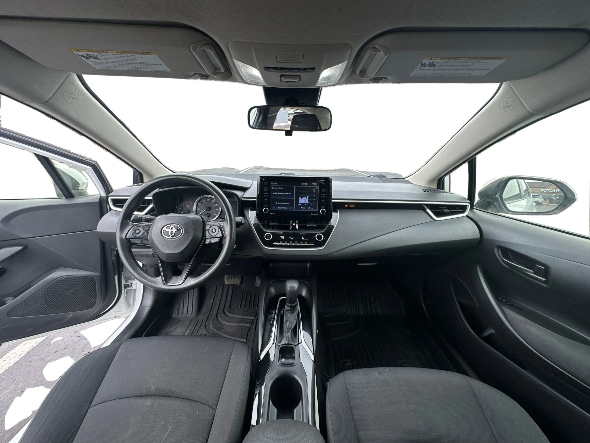 Used 2022 Toyota Corolla LE FWD image 13