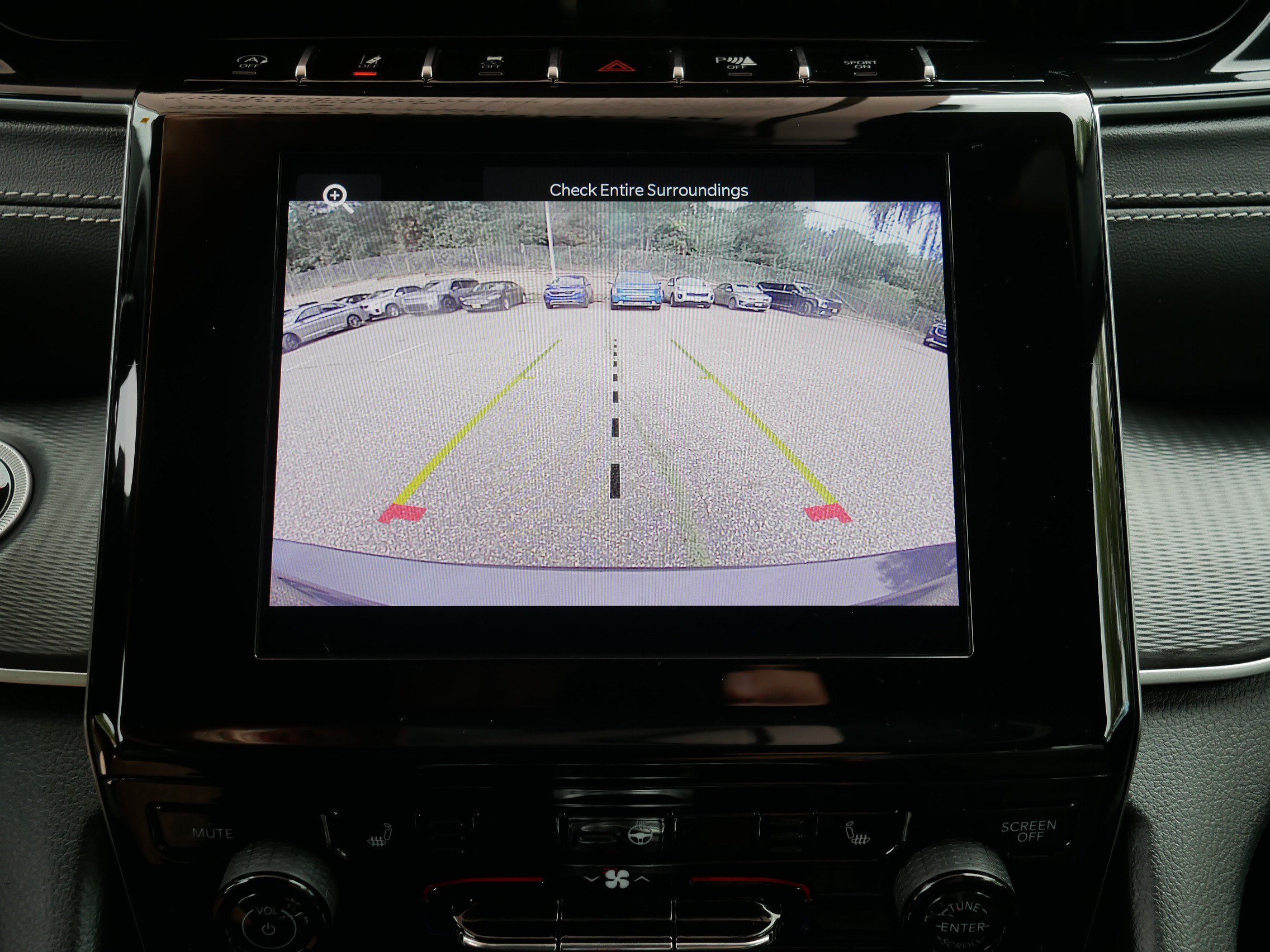 Used 2023 Jeep Grand Cherokee L Laredo AWD/4WD image 27