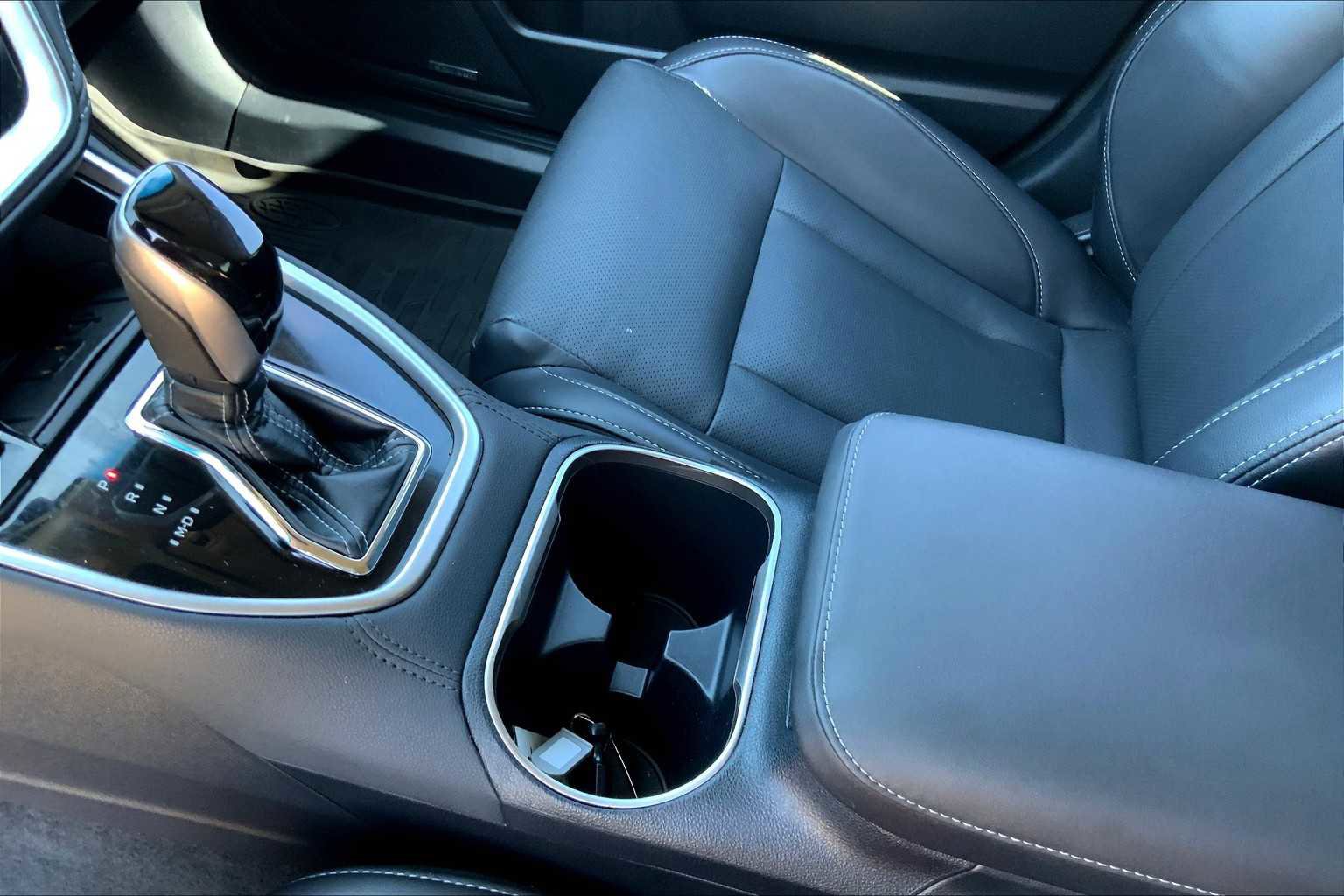 Used 2020 Subaru Outback Limited w/ Popular Package #2 image 16