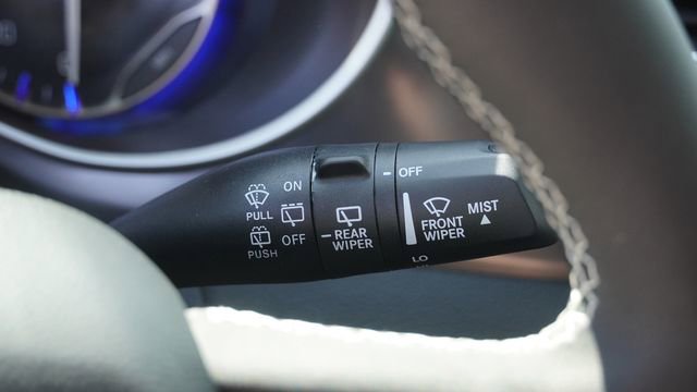 New 2026 Chrysler Pacifica Select FWD image 34