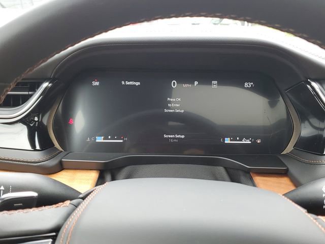 New 2025 Jeep Grand Cherokee Summit image 9