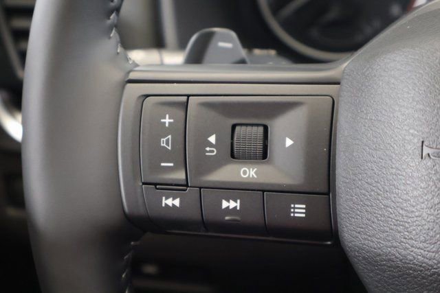 New 2026 Nissan Rogue SV w/ SV Premium Package image 17