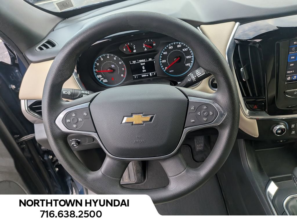 Used 2023 Chevrolet Traverse LS w/ Safety Package image 5