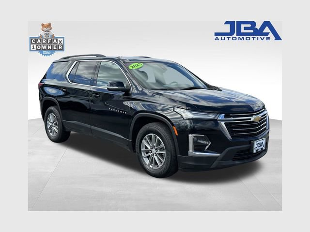 Used 2023 Chevrolet Traverse LT
