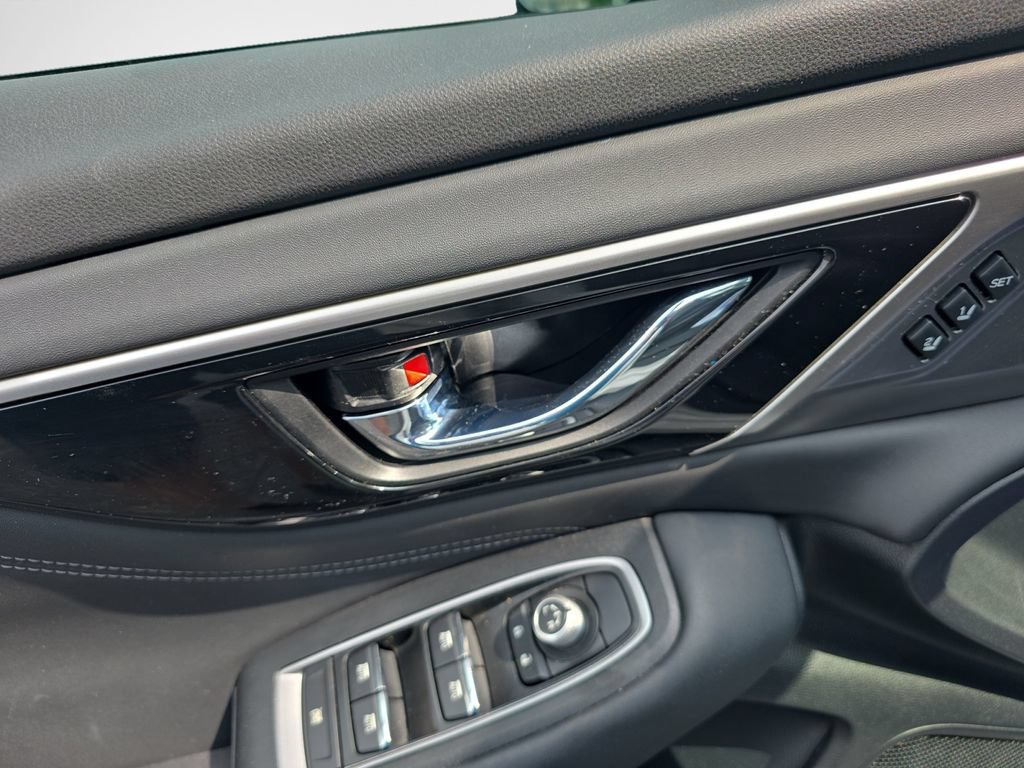 Used 2022 Subaru Legacy Limited AWD/4WD image 14