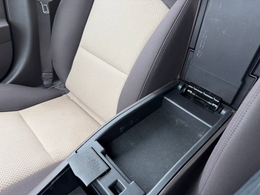 Used 2010 Chevrolet Malibu LS FWD image 24