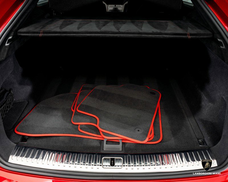 Used 2023 Lamborghini Urus Performante image 21