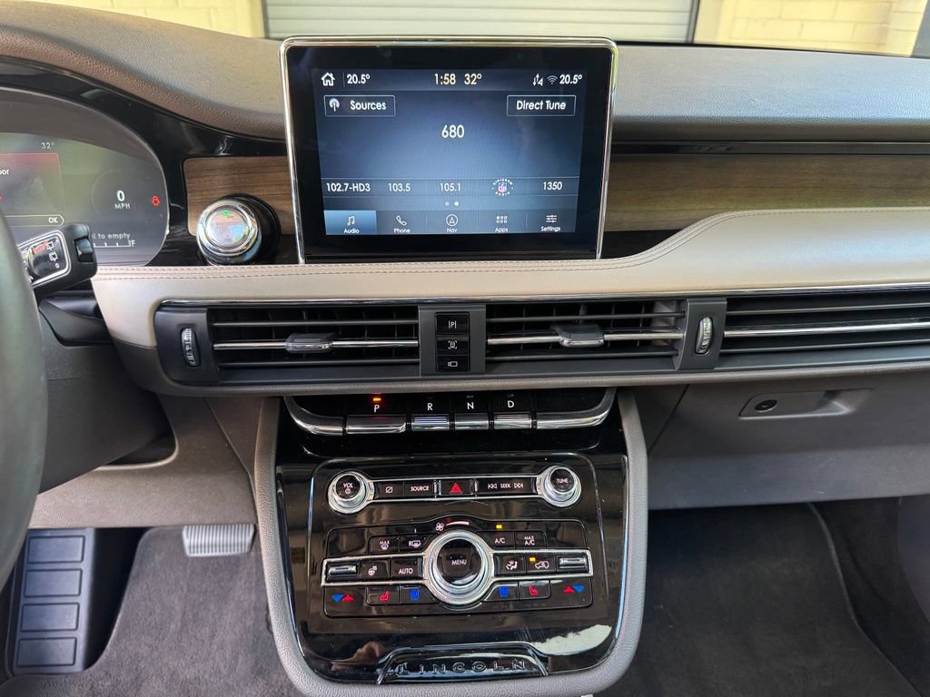 Used 2021 Lincoln Corsair Reserve w/ Elements Package AWD/4WD image 14