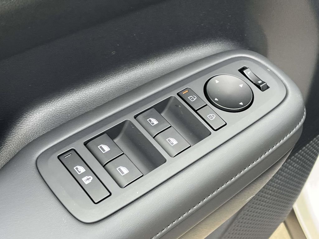 New 2026 Hyundai Santa Fe SEL FWD image 13