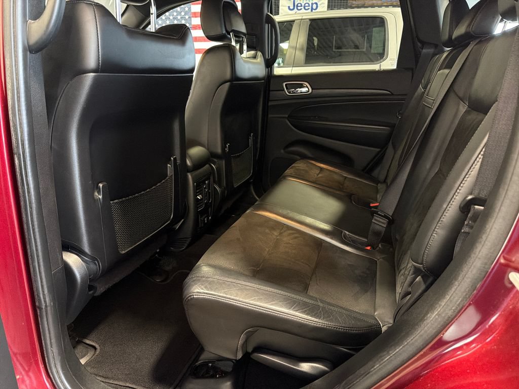 Used 2021 Jeep Grand Cherokee Laredo X AWD/4WD image 17