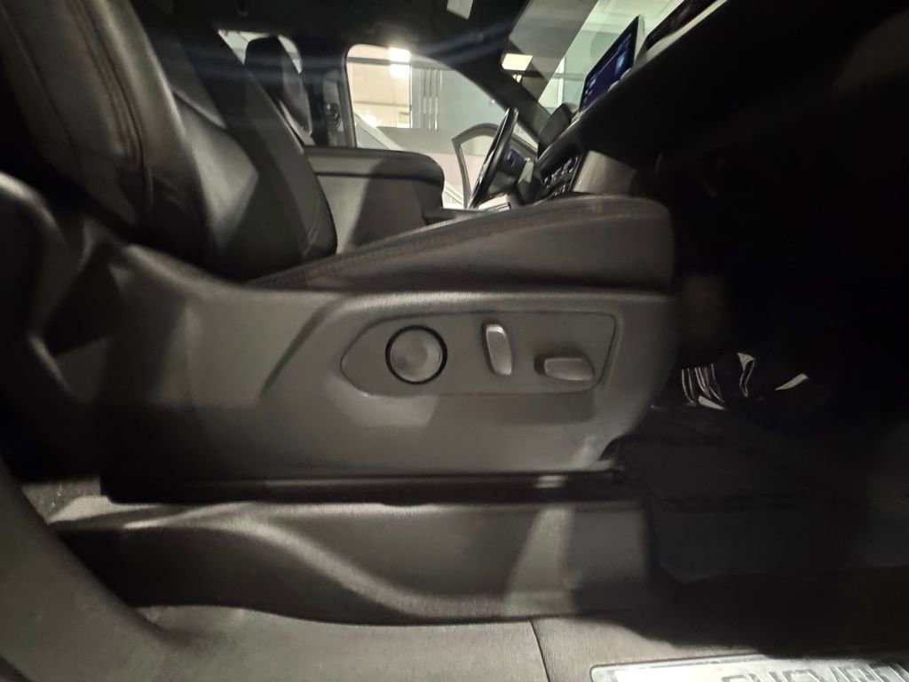 Used 2023 Chevrolet Tahoe RST AWD/4WD image 31