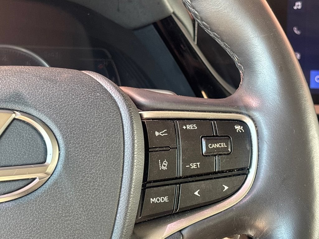 Used 2023 Lexus ES 350 w/ Premium Package FWD image 23