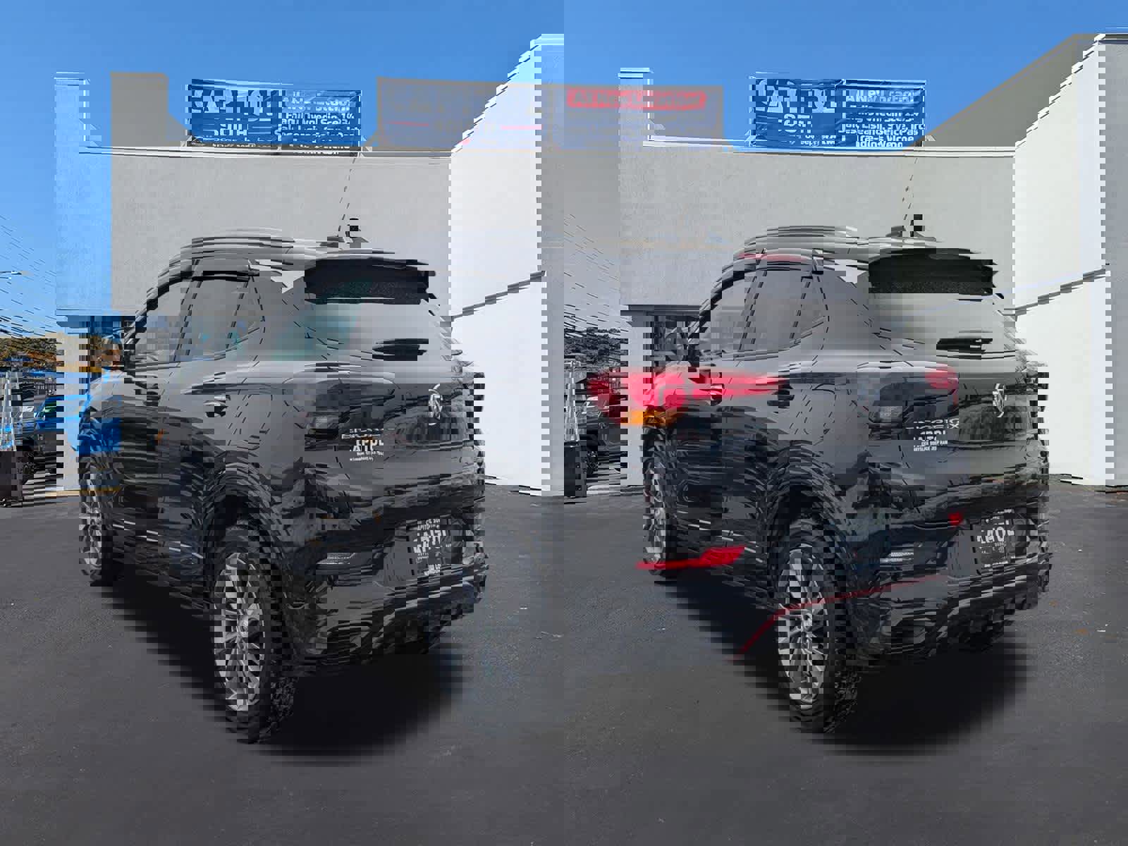 Used 2022 Buick Encore GX Select w/ Sport Touring Package image 4