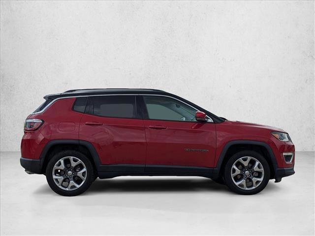Used 2018 Jeep Compass Limited w/ Navigation Group image 4