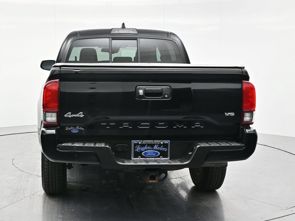 Used 2022 Toyota Tacoma SR AWD/4WD image 6