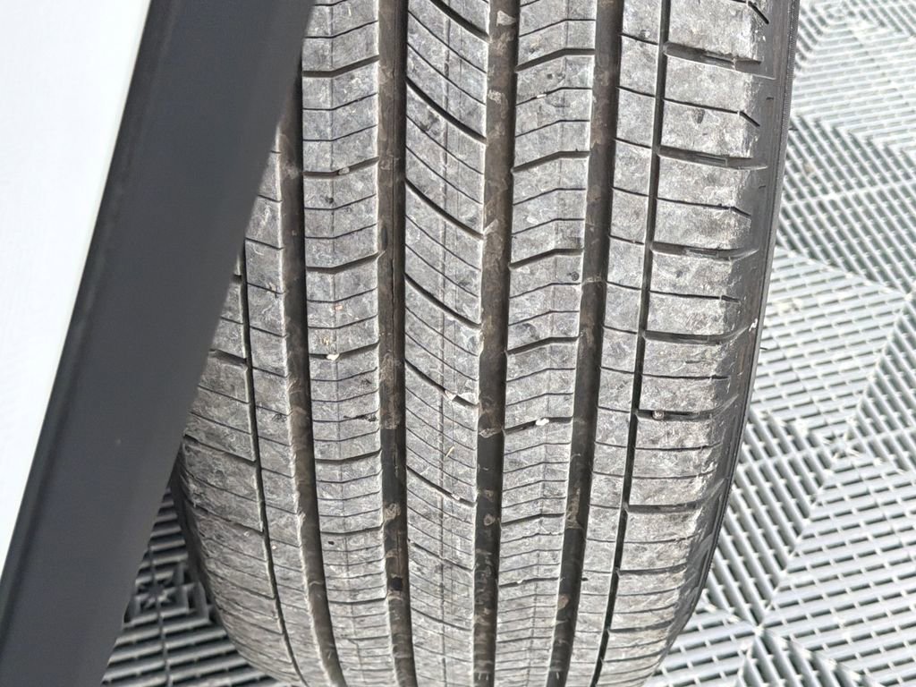 Used 2024 Jeep Grand Cherokee Limited 4xe w/ Luxury Tech Group II image 23