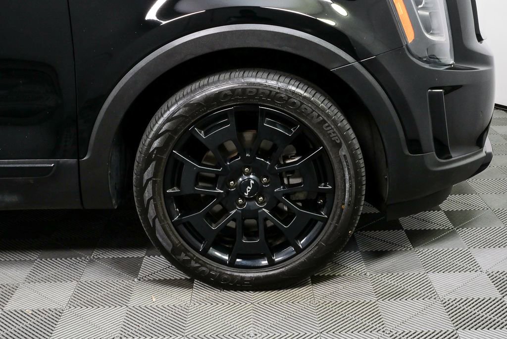 Used 2022 Kia Telluride SX w/ Nightfall Edition Package image 40