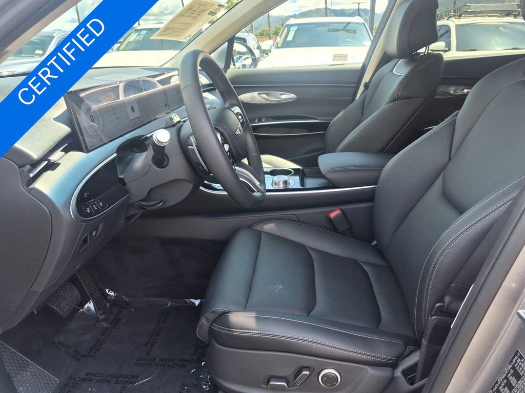 Used 2026 Genesis GV70 2.5T AWD/4WD image 12