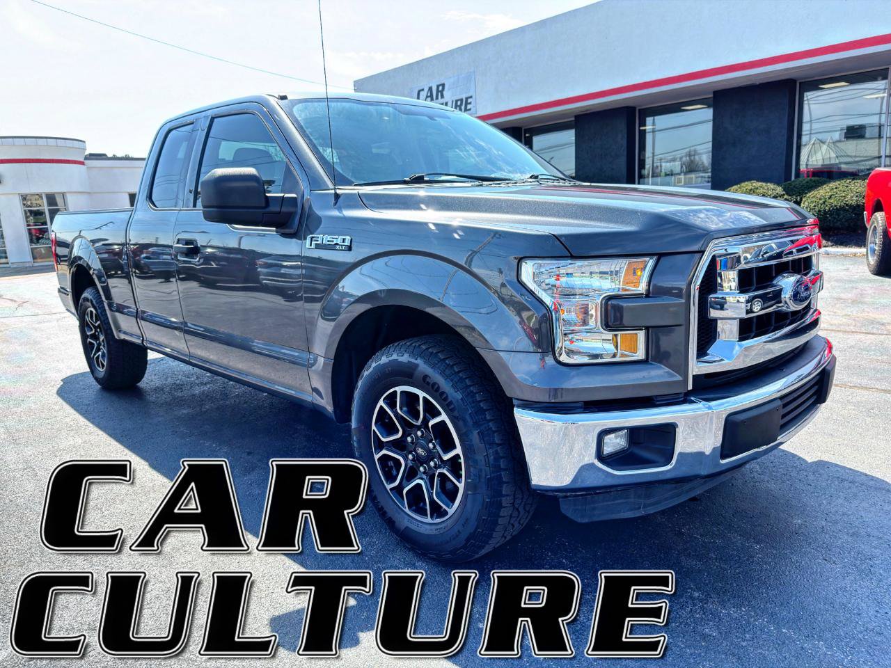 Used 2016 Ford F150 XLT RWD image 1