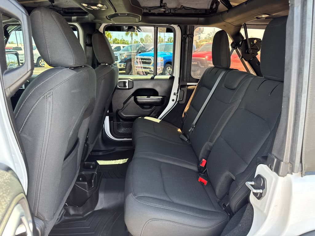 Used 2020 Jeep Wrangler Unlimited Sport S AWD/4WD image 15