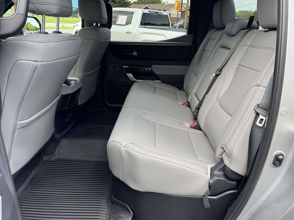 Used 2026 Toyota Tundra Limited AWD/4WD image 17