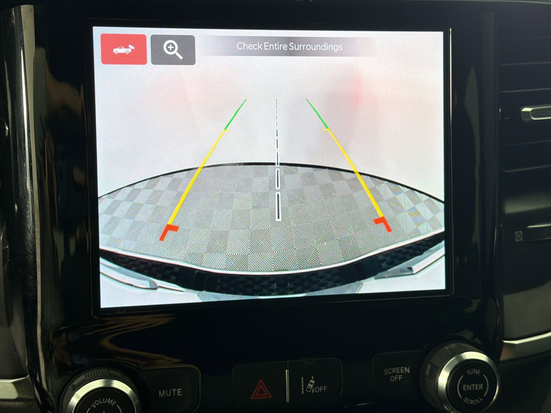 Used 2025 RAM 1500 Lone Star image 24