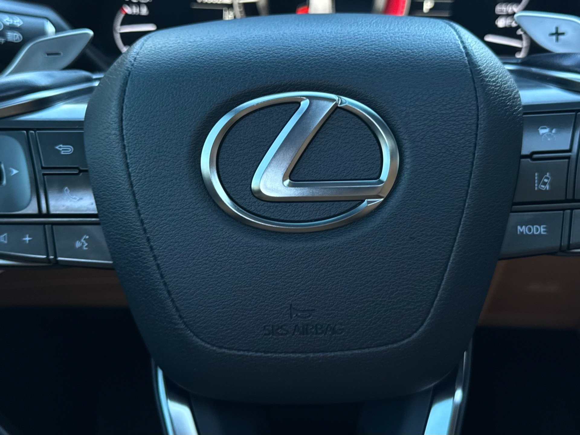 Used 2024 Lexus LX 600 4WD w/ Luxury Package image 61