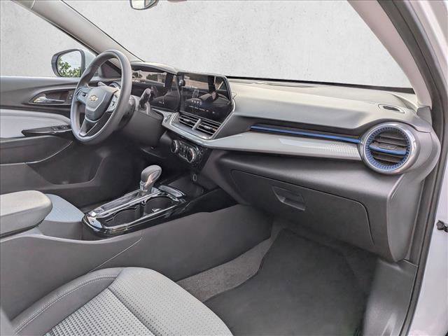 Used 2026 Chevrolet Trax LT image 22