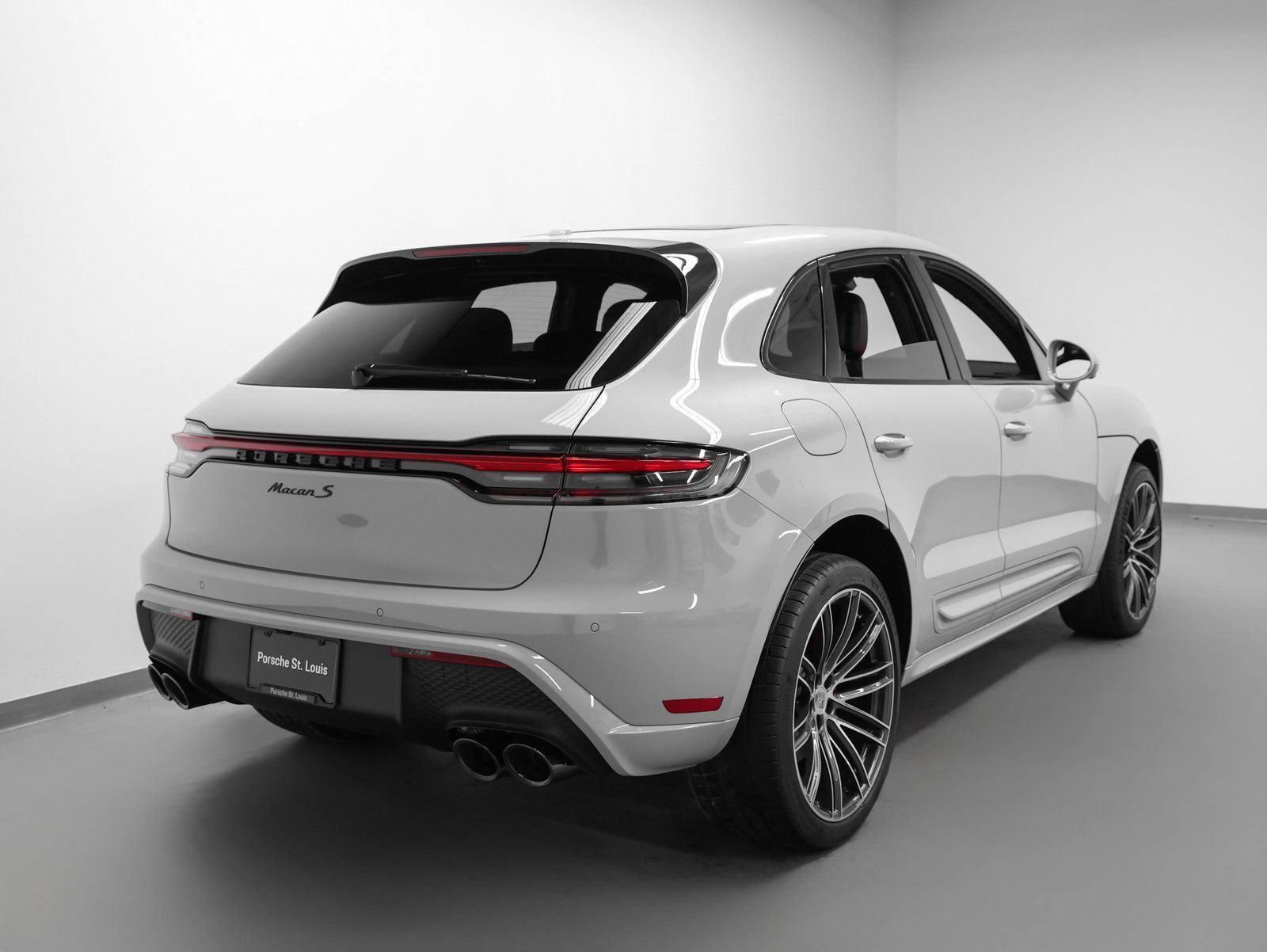 New 2026 Porsche Macan S image 12