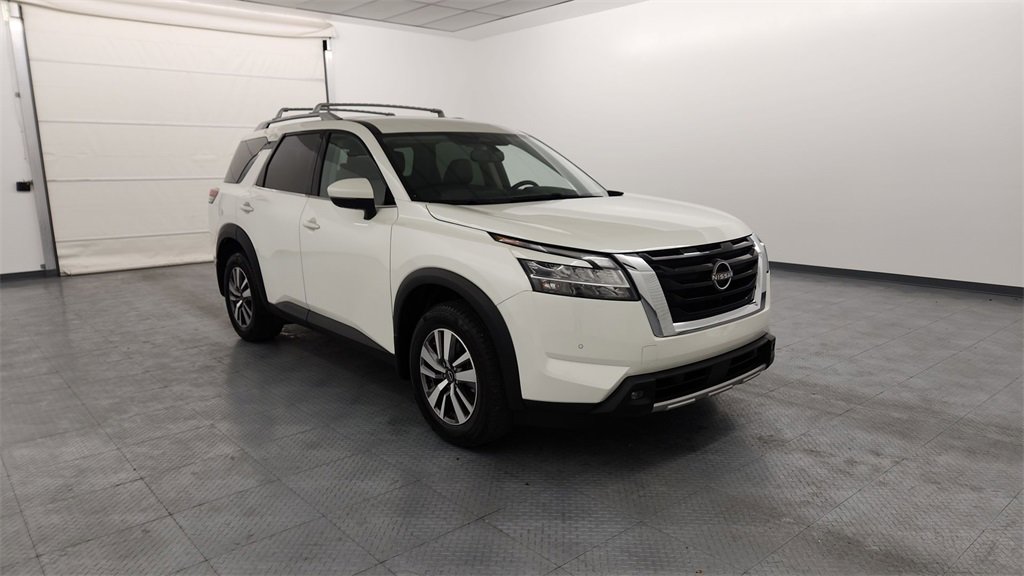 Used 2022 Nissan Pathfinder SL