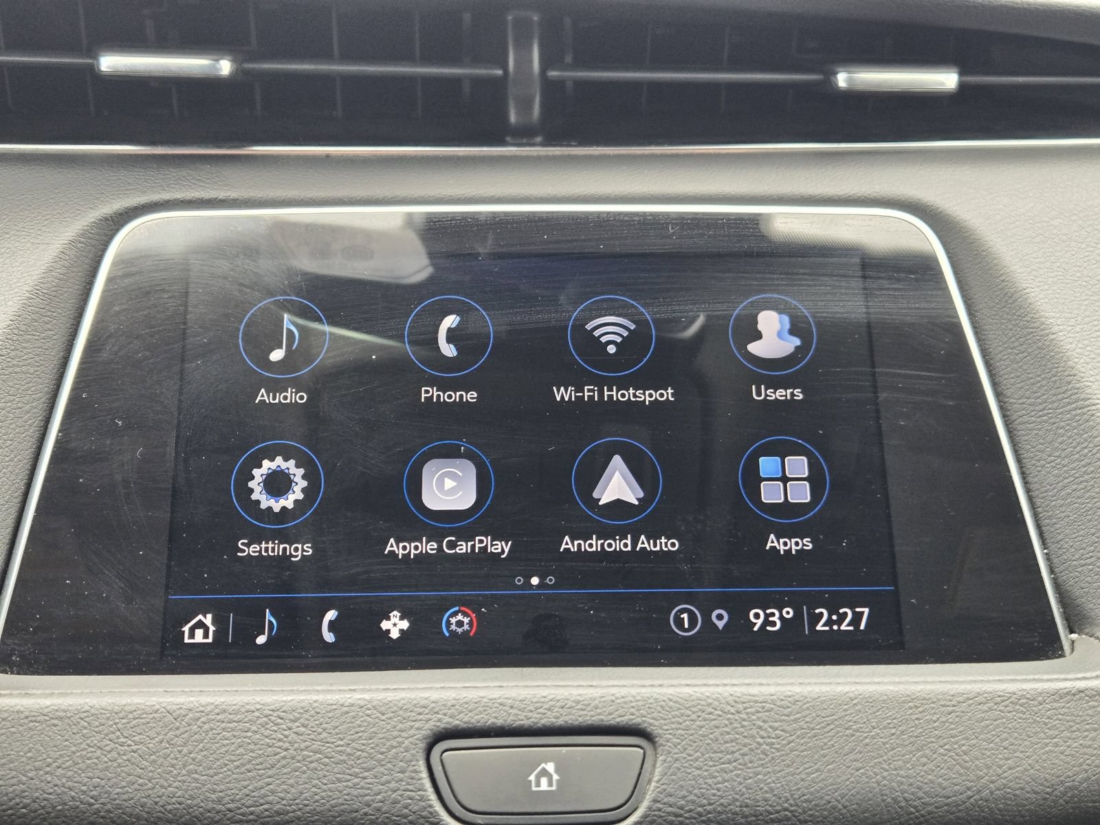 Used 2022 Cadillac XT4 Premium Luxury w/ Enhanced Visibility Package FWD image 20
