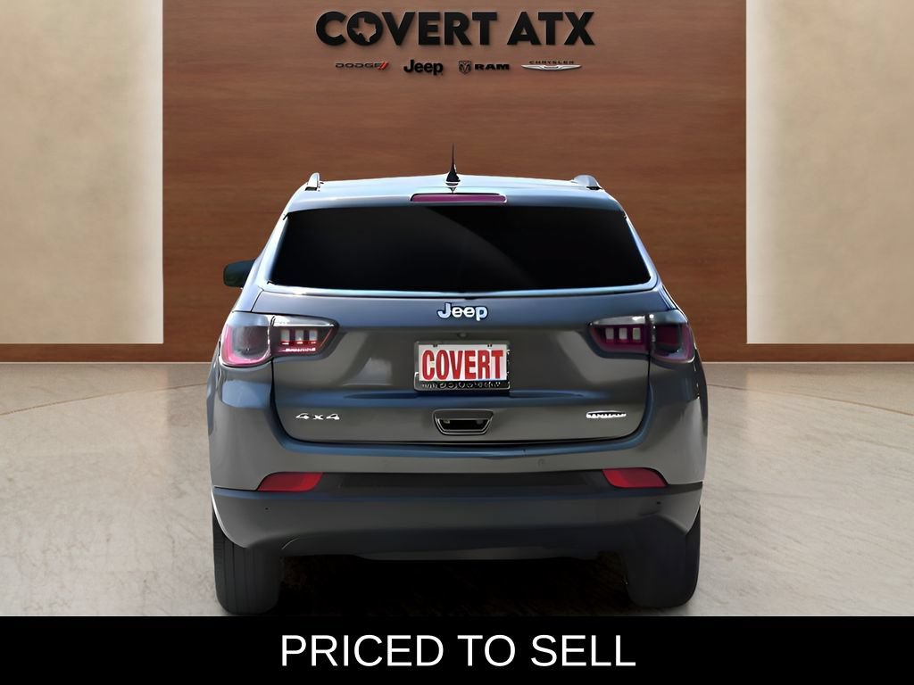 Used 2021 Jeep Compass Latitude w/ Driver Assistance Group AWD/4WD image 4