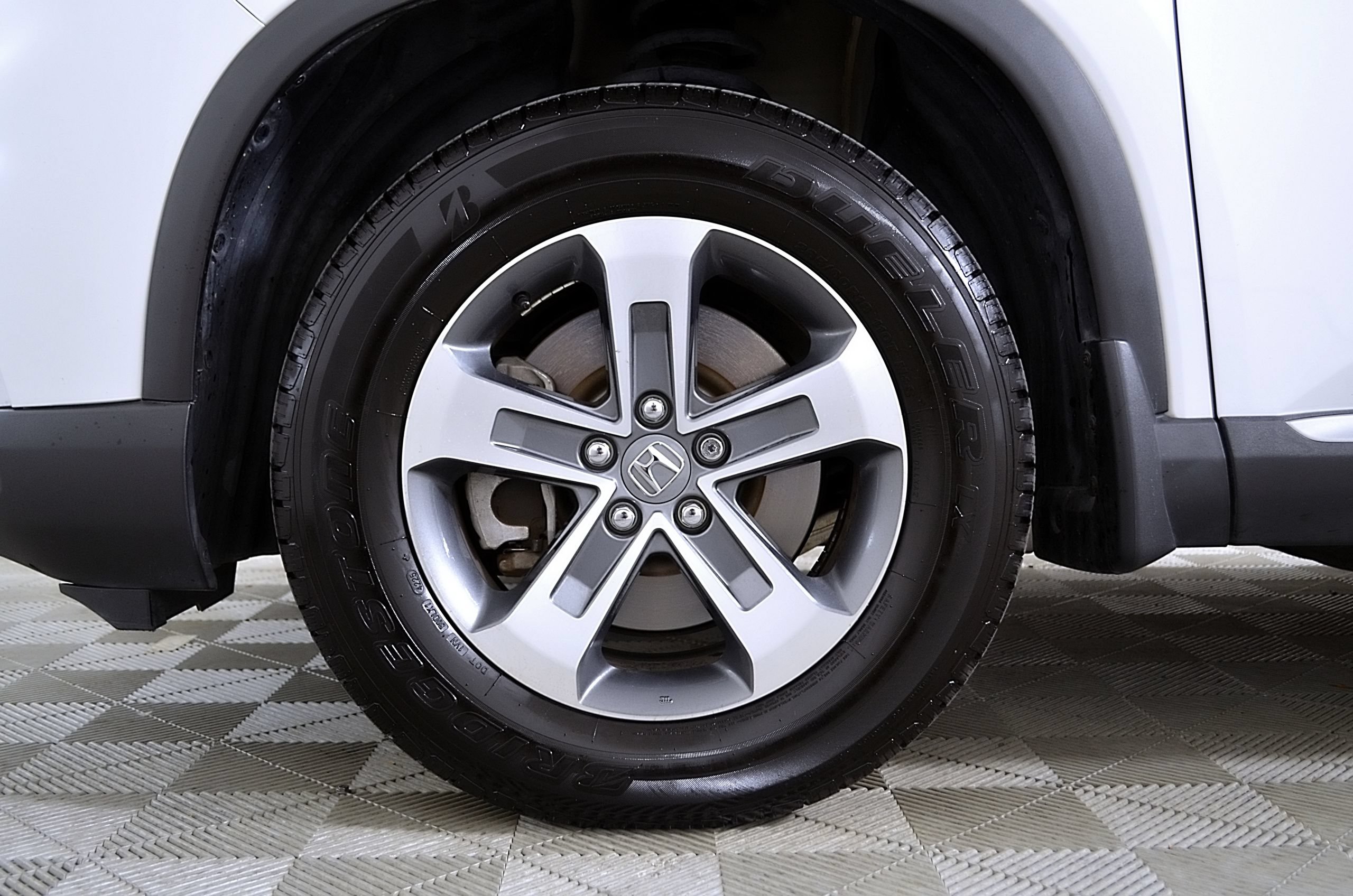 Used 2025 Honda Pilot EX-L image 11