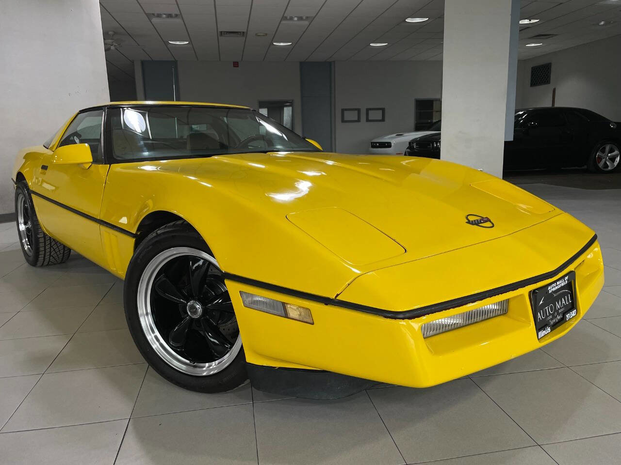 Used 1986 Chevrolet Corvette Coupe image 1