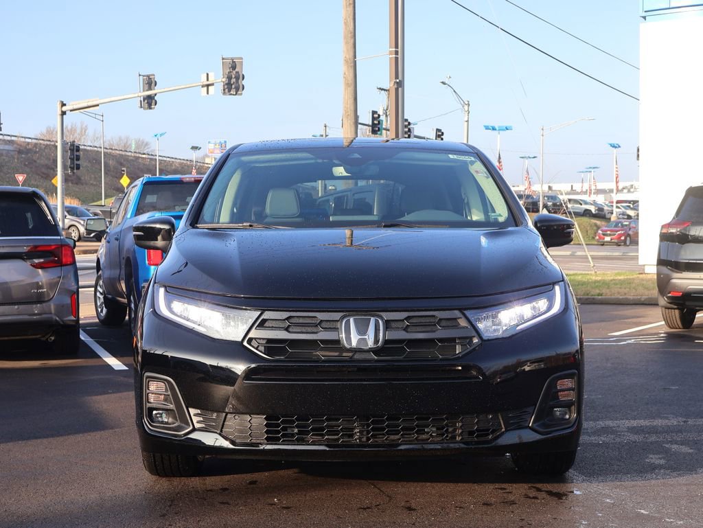Certified 2026 Honda Odyssey EX-L image 2