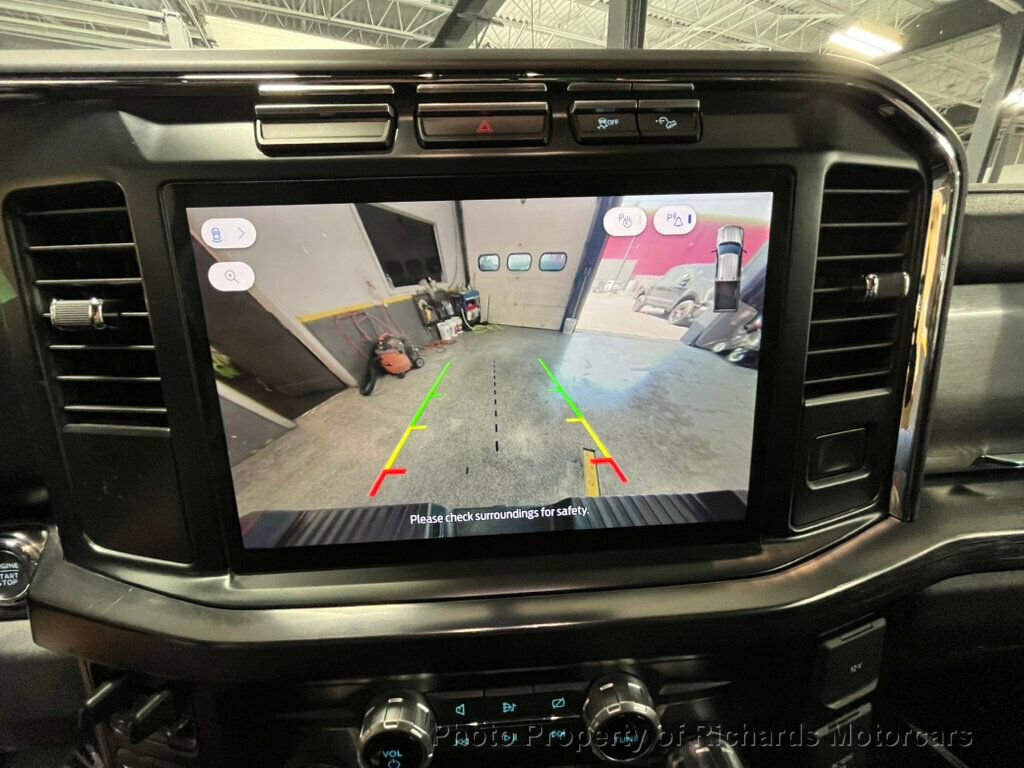 Used 2023 Ford F350 Lariat w/ FX4 Off-Road Package image 27