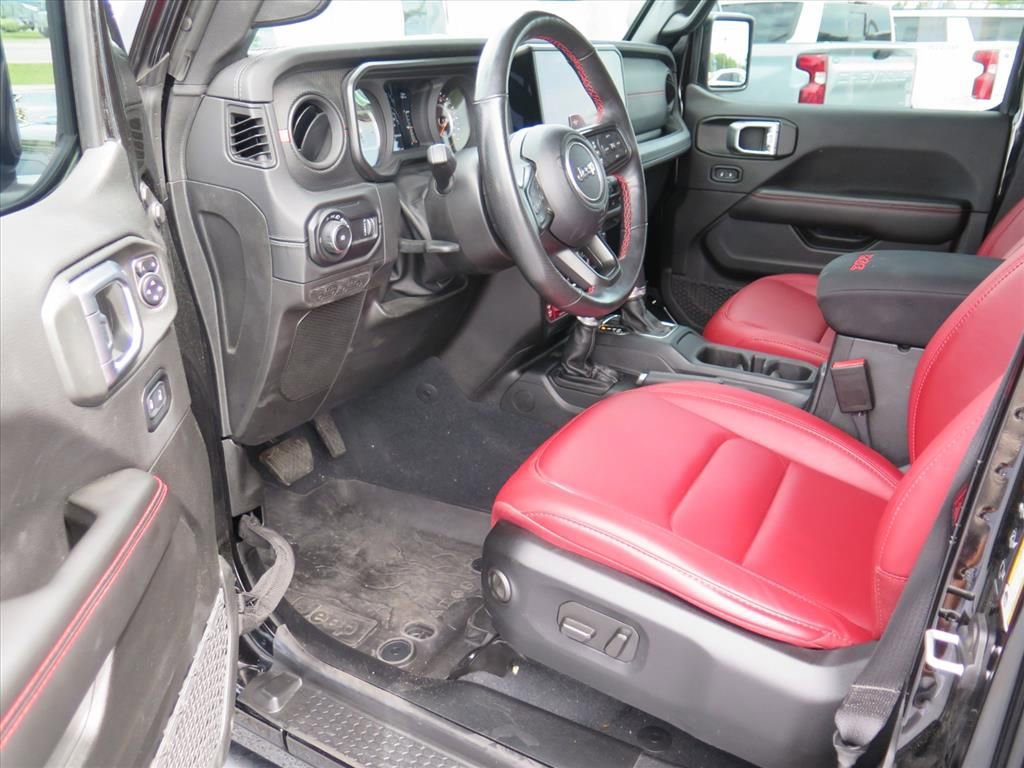 Used 2024 Jeep Wrangler Unlimited Rubicon 392 AWD/4WD image 10