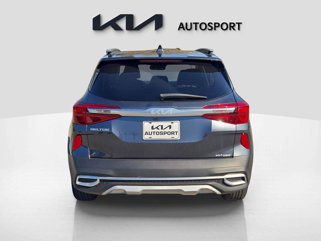 Certified 2023 Kia Seltos S w/ Navigation Package image 9