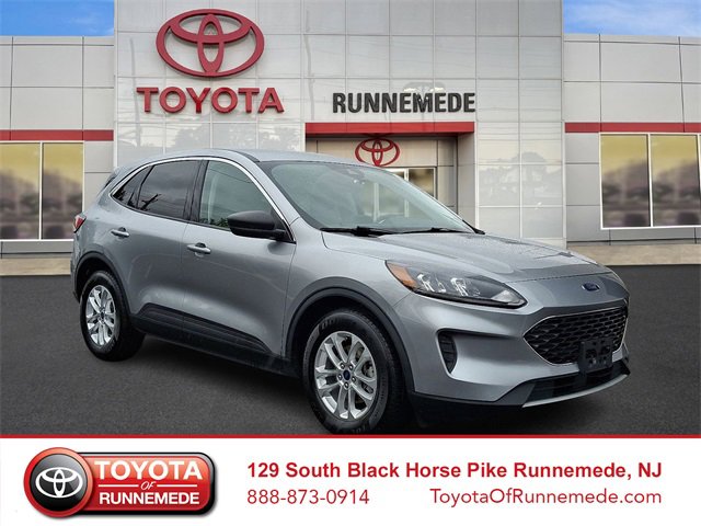 Used 2022 Ford Escape SE