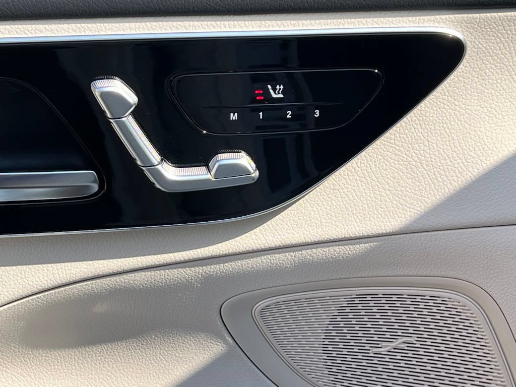 Certified 2023 Mercedes-Benz C 300 4MATIC Sedan image 29